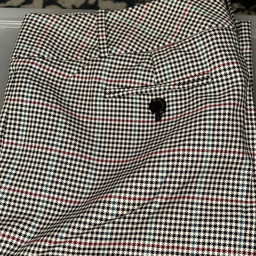 NWT plus size houndstooth pants by 7th Avenue by NY & Co. - Picture 4 of 8